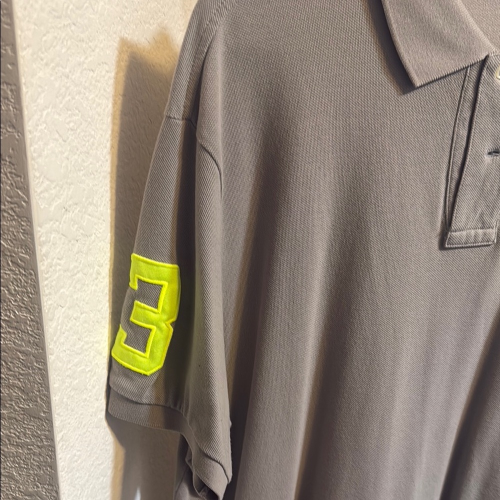 Ralph Lauren Gray Polo with Neon Yellow Logo - Picture 3 of 3